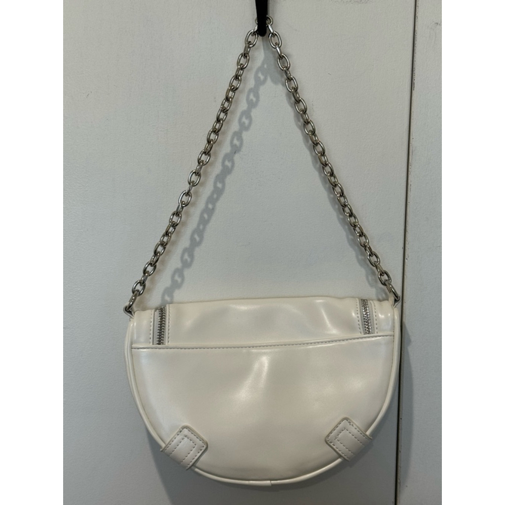 Women's Forever 21 White zip close silver chain vegan leather Shoulder Bag - Picture 2 of 9